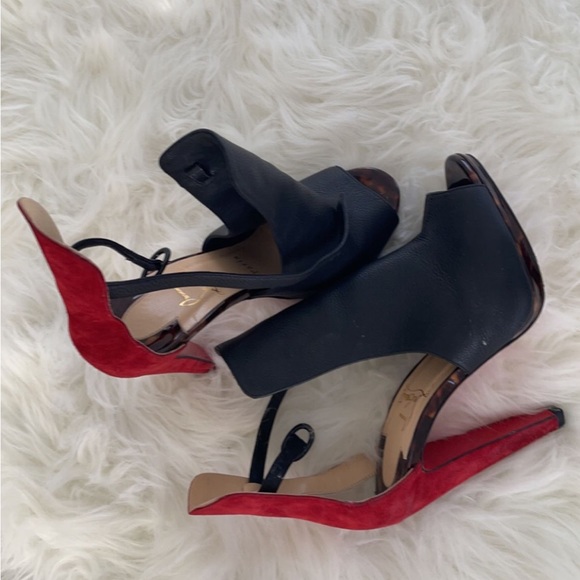 Louboutin high heels ankle sandals black&red open from the side - Picture 3 of 4